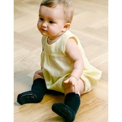 gobabygo-antyposlizgowe-skarpetki-do-nauki-chodzenia-black-6-m