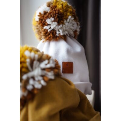 hi-little-one-czapka-zimowa-niemowleca-alpaca-boho-whitebrown-m-pom-pom (4)