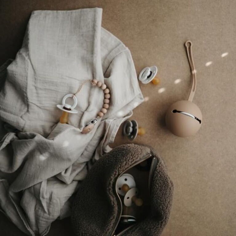 Spacer z niemowlakiem