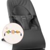 BABYBJORN - leżaczek dla niemowląt BALANCE SOFT WOVEN/JERSEY Tri Fabric, Ciemny Szary + zabawka do leżaczka - Googly Eyes