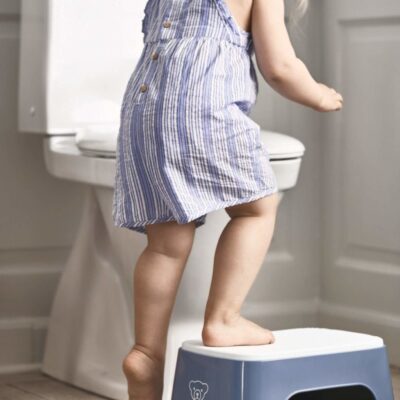 pol_pl_BABYBJORN-podest-niebieski-7375_3