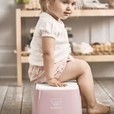 pol_pl_BABYBJORN-podest-rozowy-7372_2