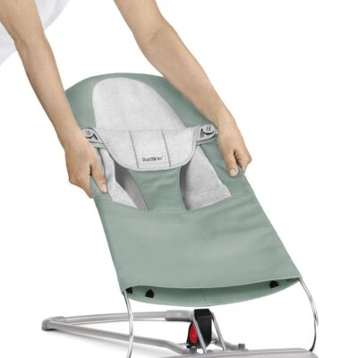 pol_pl_BABYBJORN-poszycie-do-lezaczka-Balance-Soft-Woven-Jersey-Jasnoszalwiowy-Szary-34915_1