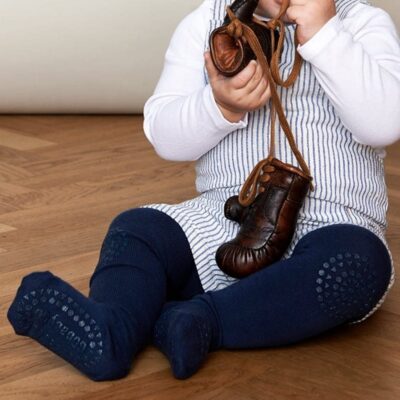 antyposlizgowe-rajstopy-do-raczkowania-i-nauki-chodzenia-navy-blue-12-m